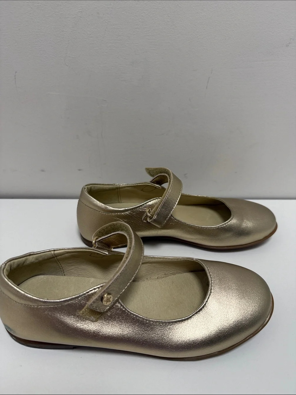 NATURINO GIRL'S DARLING MARY JANE FLATS - CIPRIA  sz 1.5 or 32 EU